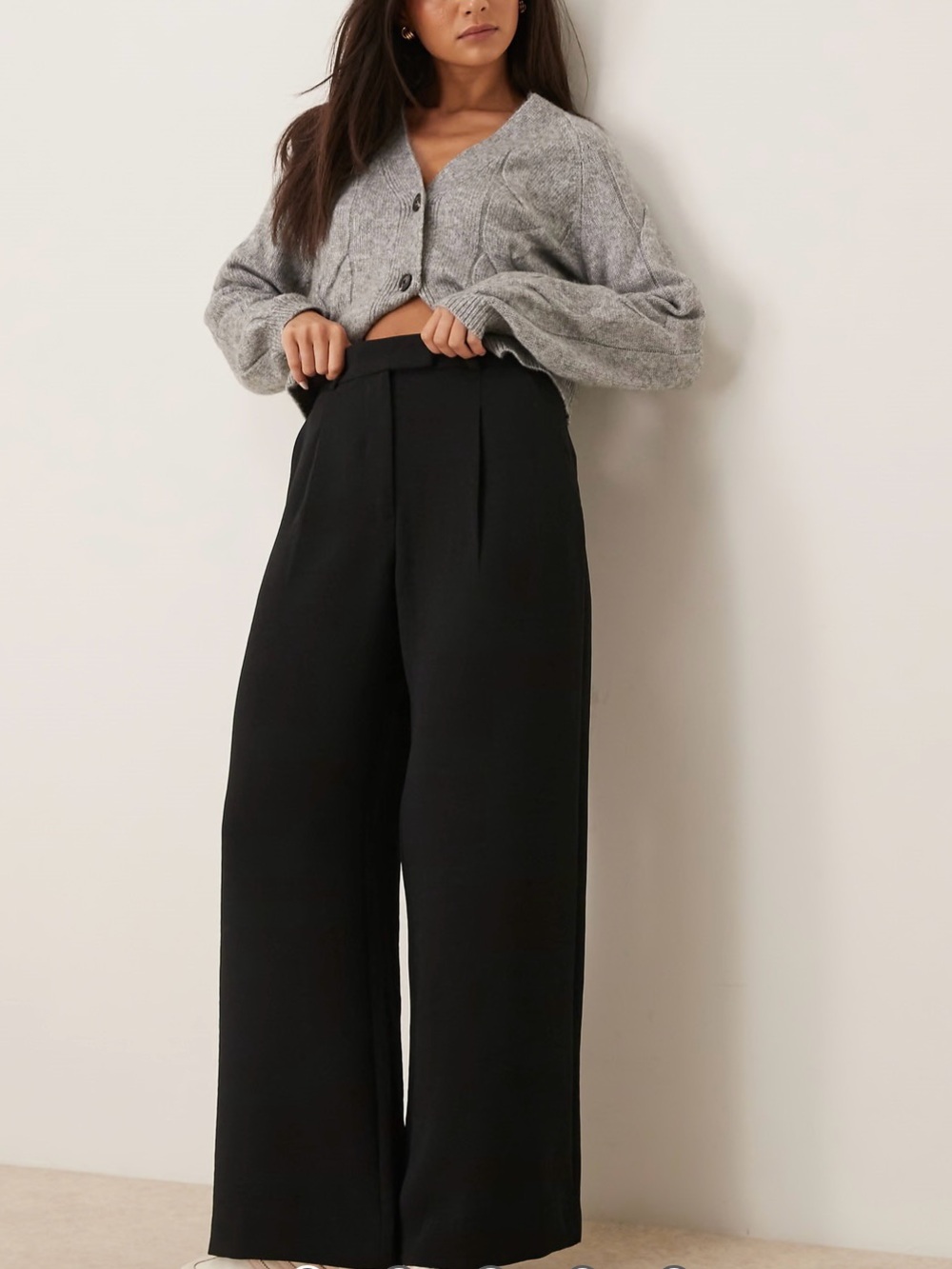 Abercrombie & Fitch high rise pleated ultra wide leg pants in black Size 29